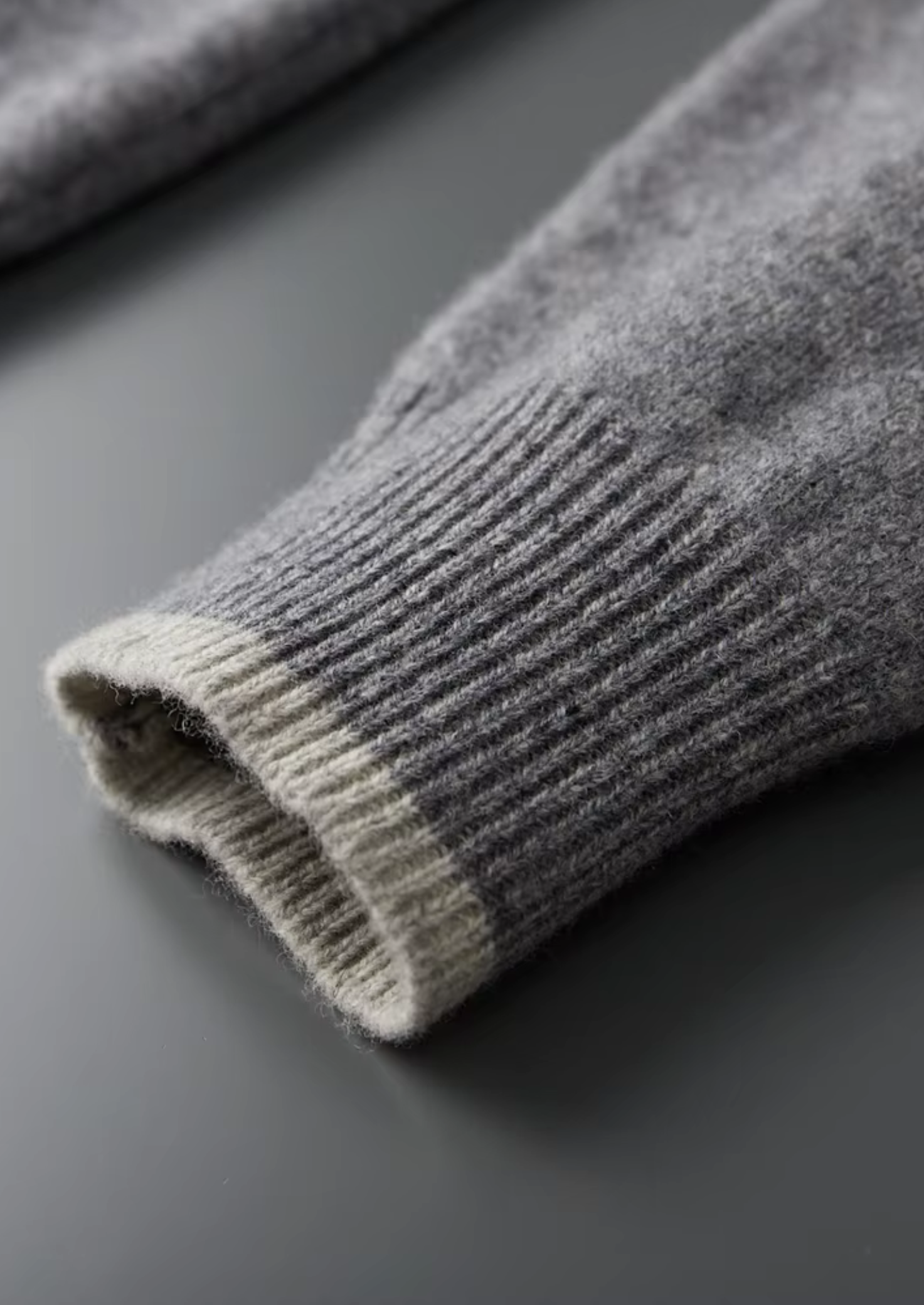 Miano® | CARDIGAN BISTEPIS À FERMETURE ÉCLAIR EN LAINE MÉRINOS