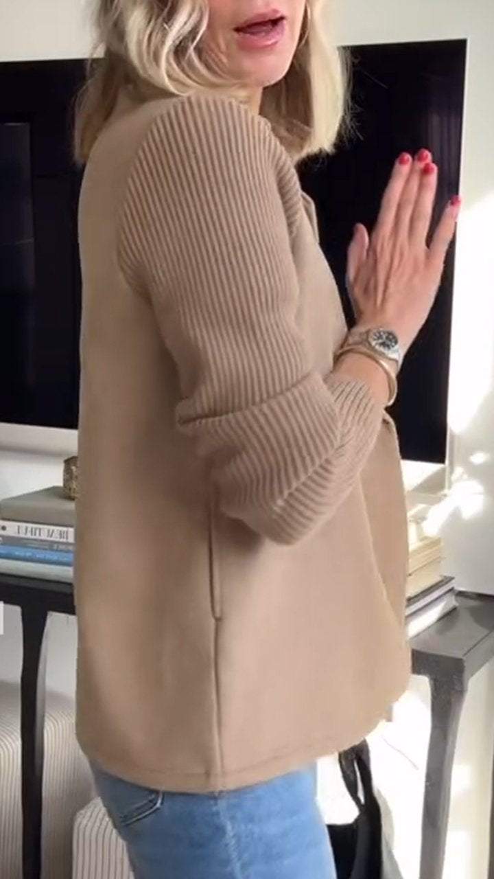 Miano® | Margriet | Double boutonnage blazer with sleeves in maille 