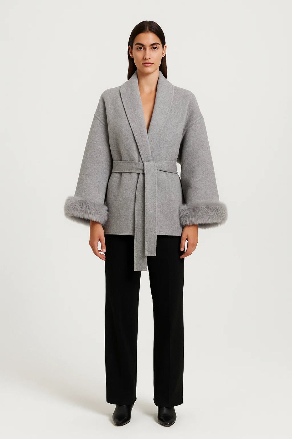 Miano® | Elegant dress with ceinture and poignets in fourth place | Available in gray and ivory